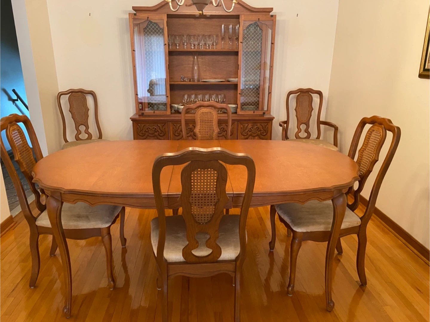 Fruitwood Dining Table Set with Hutch - photo 2