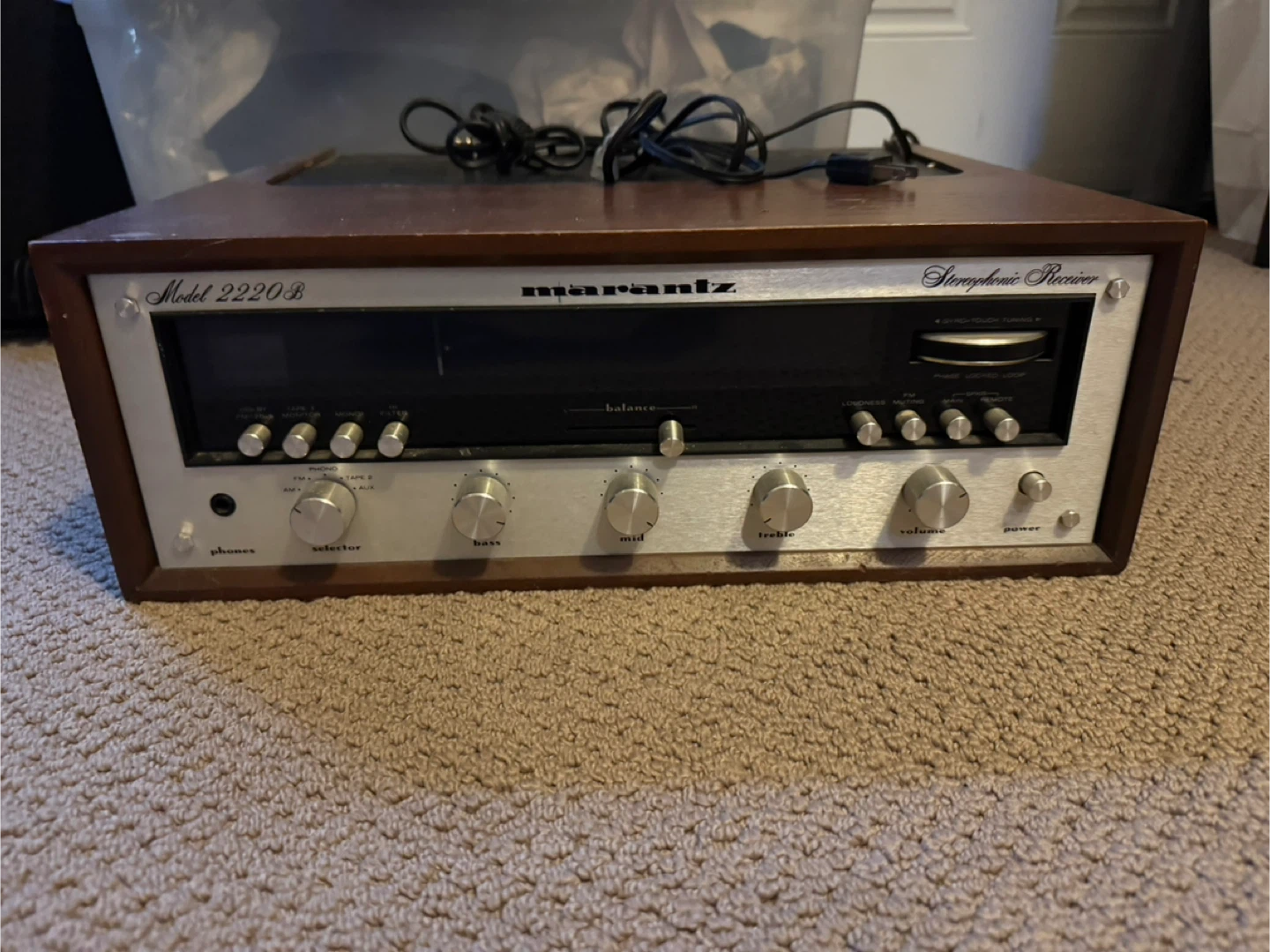 Marantz Model 2220B Stereophonic Receiver