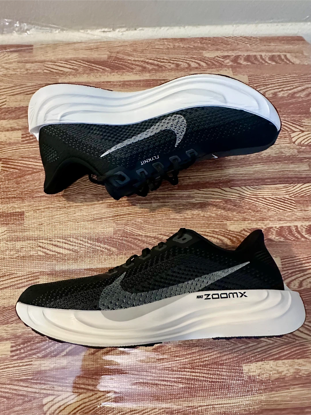 Nike ZoomX Running Shoes - US 10 - photo 2