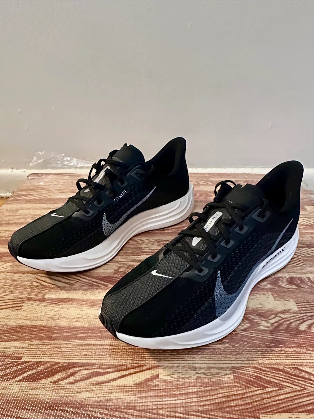 Nike ZoomX Running Shoes - US 10 - photo 4