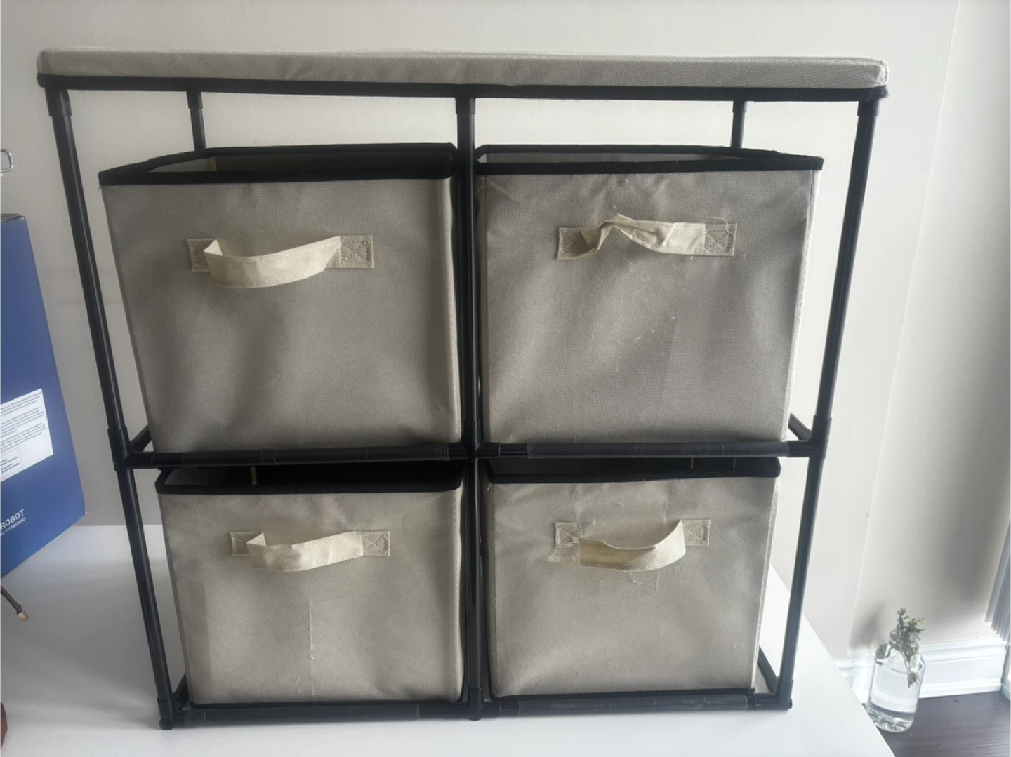 Storage Shelf with 4 Fabric Bins
