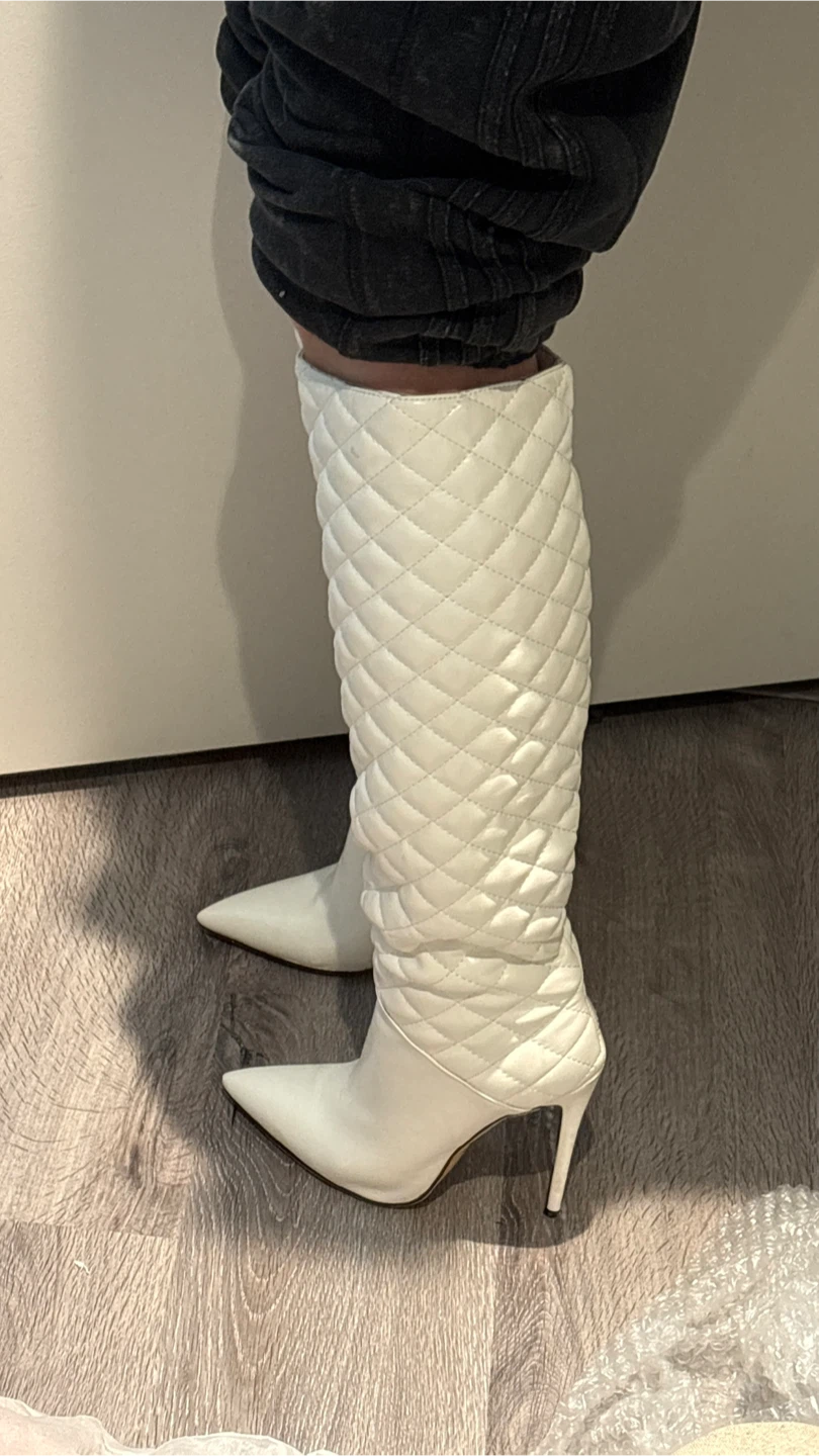 White Quilted Knee-High Stiletto Boots - photo 2