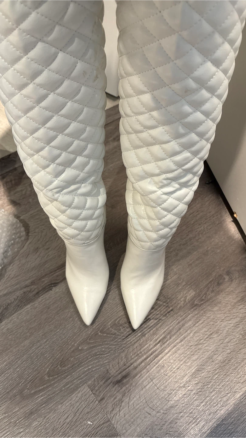 White Quilted Knee-High Stiletto Boots - photo 4