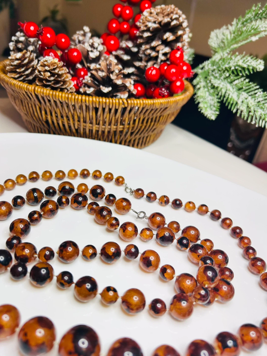 Vintage Brown Beaded Necklace - photo 5