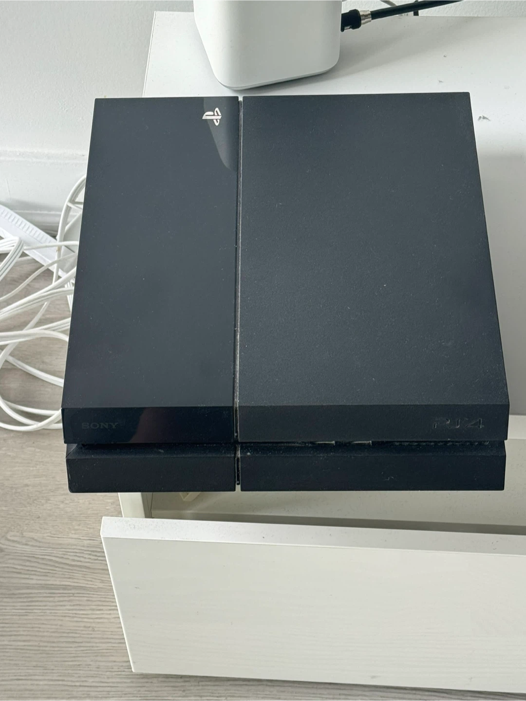 Sony PlayStation 4 (PS4) - photo 3