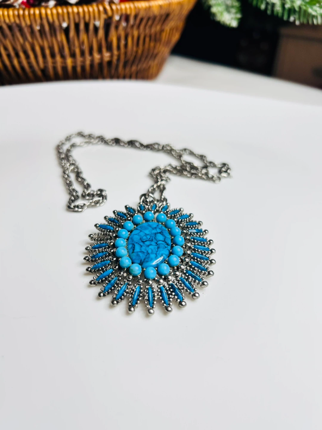 Turquoise & Silver Tone Necklace - photo 3