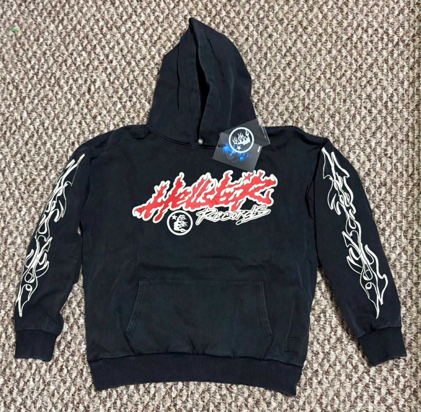 Hellstar Tour Hoodie - Size M - photo 2