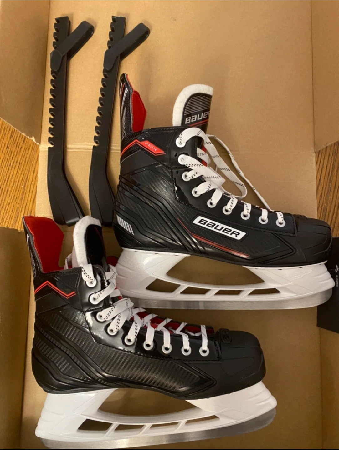 Bauer NSX Senior Hockey Skates Size: 9 Width: regular  + Guards - photo 3