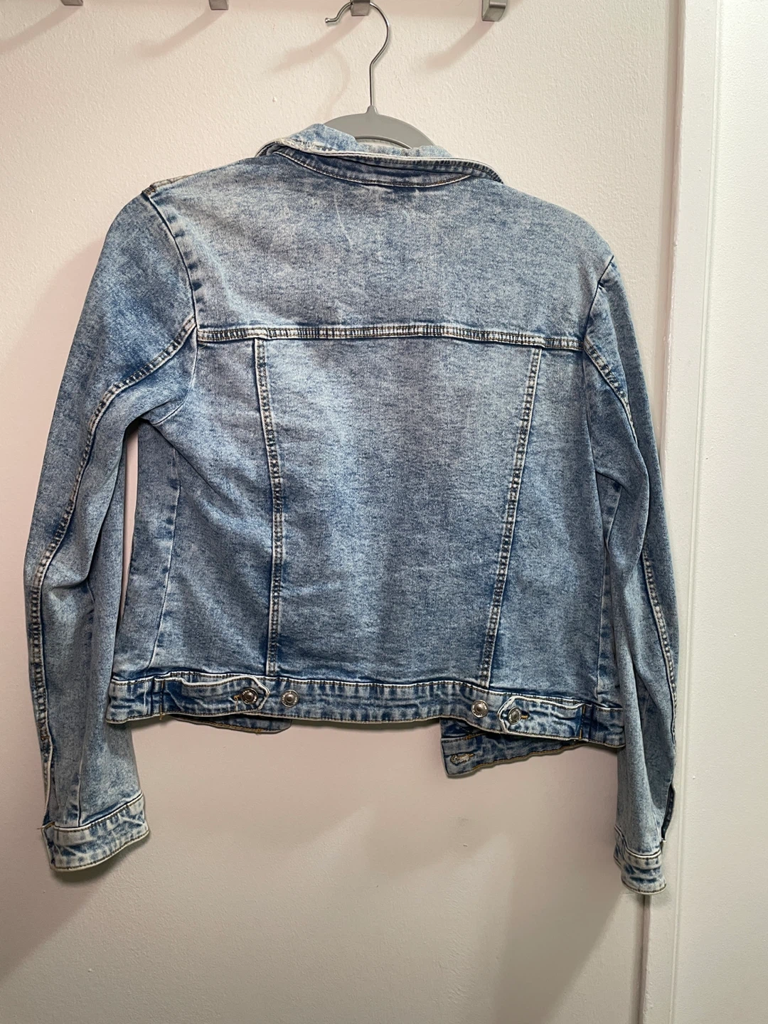 Denim Jacket Size Medium - photo 2