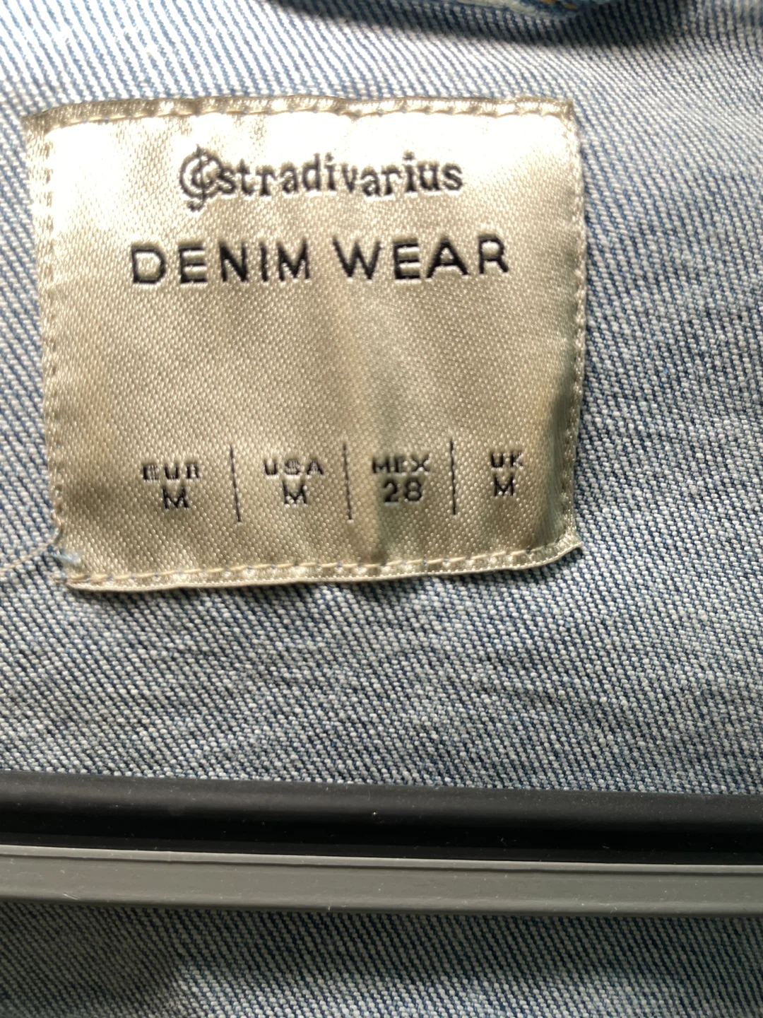 Denim Jacket Size Medium - photo 3