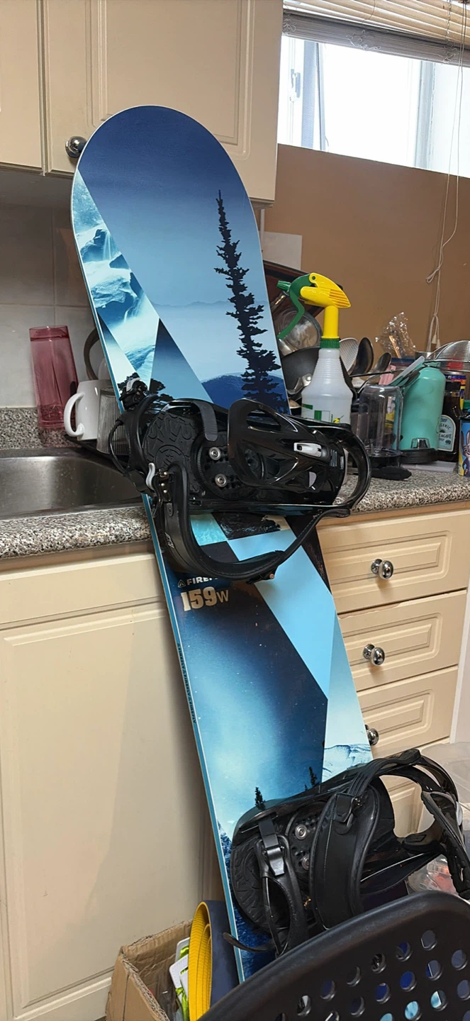 Selling Snowboard Package