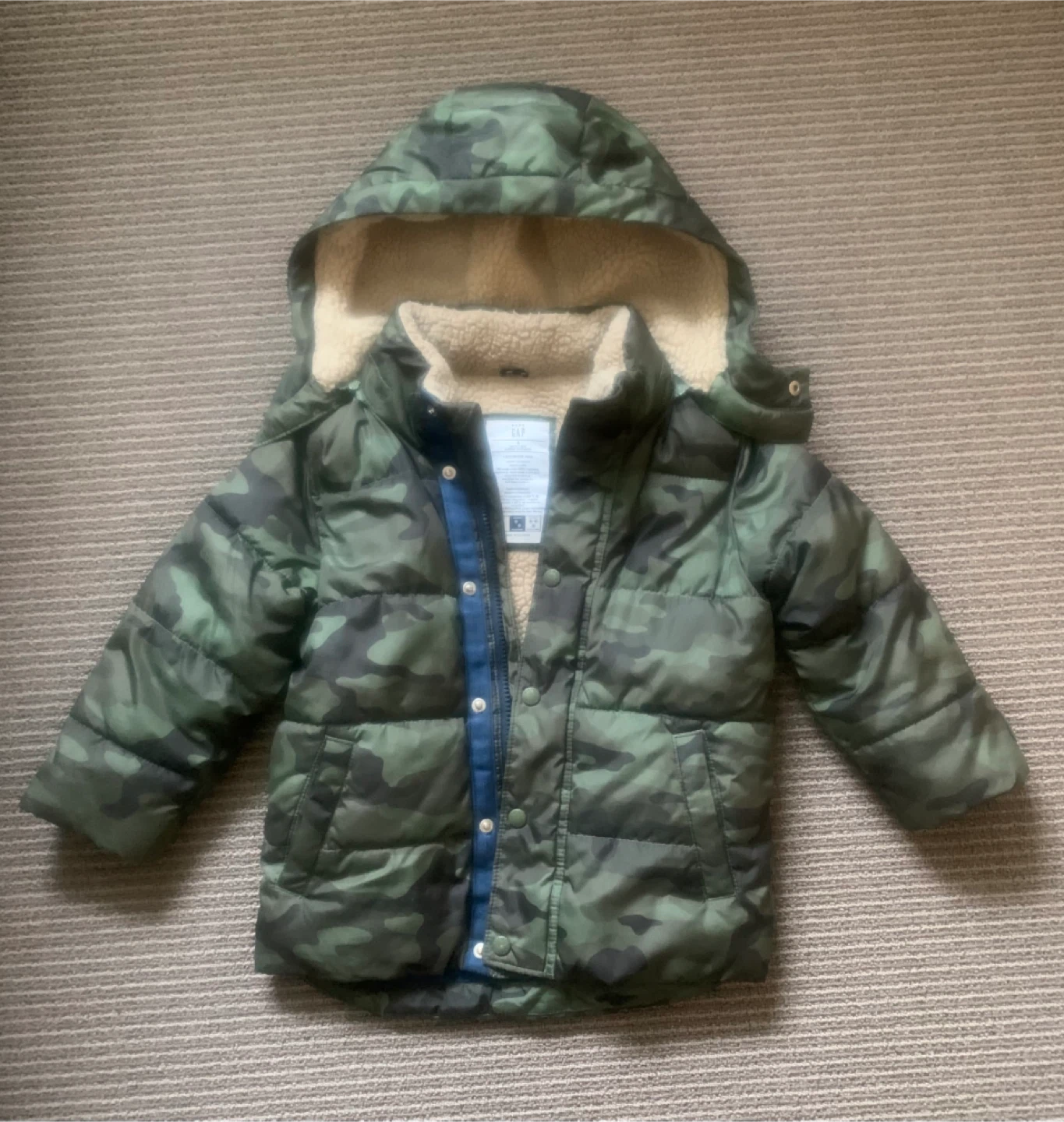 Baby GAP Puffer Jacket - Size 4