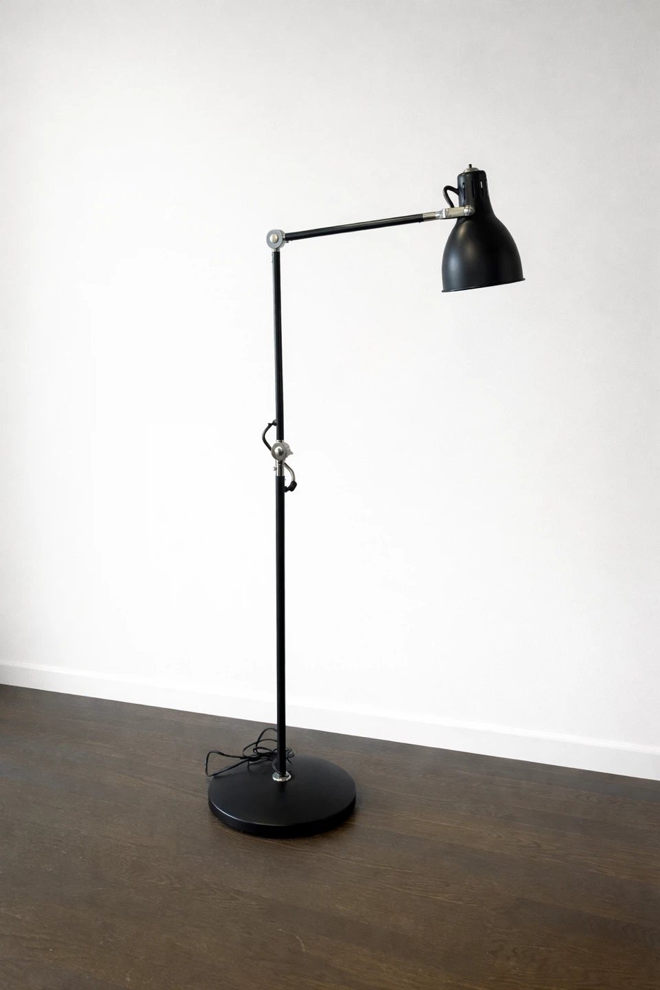 IKEA Adjustable Floor Lamp – Black