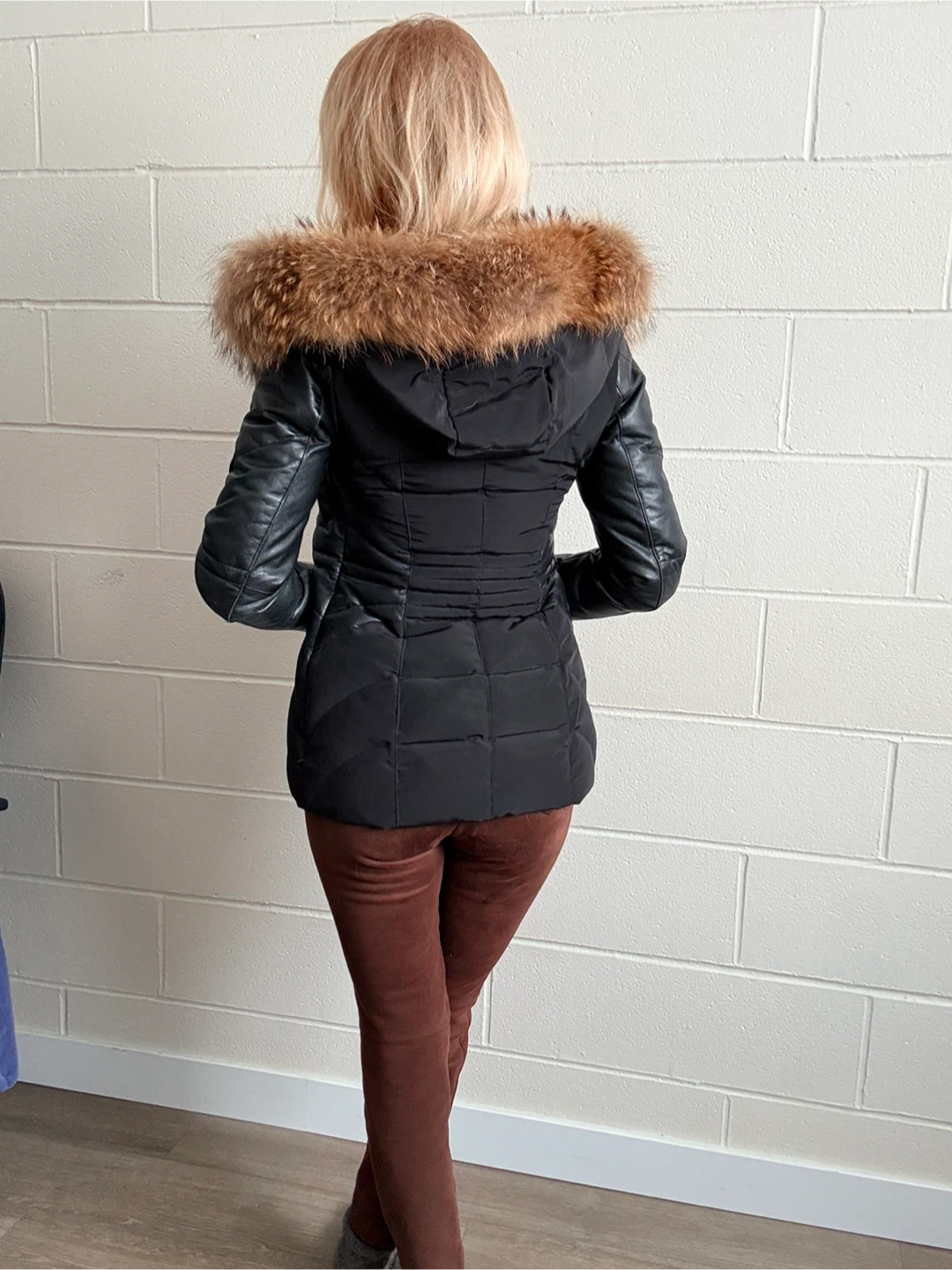 Danier  Black Leather & Fur Trimmed Down-Filled Winter Coat - photo 3