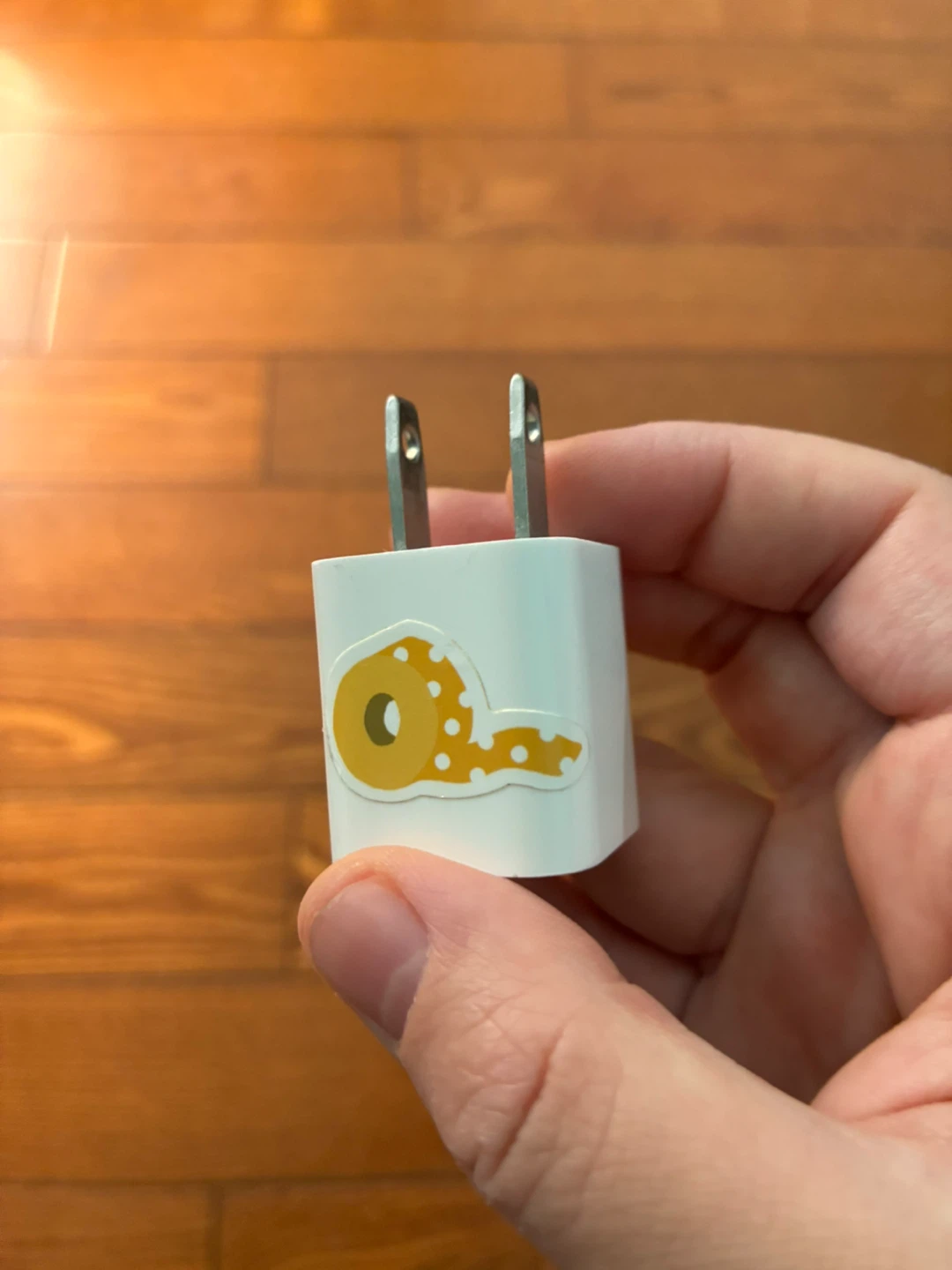 Apple USB Wall Charger - photo 2