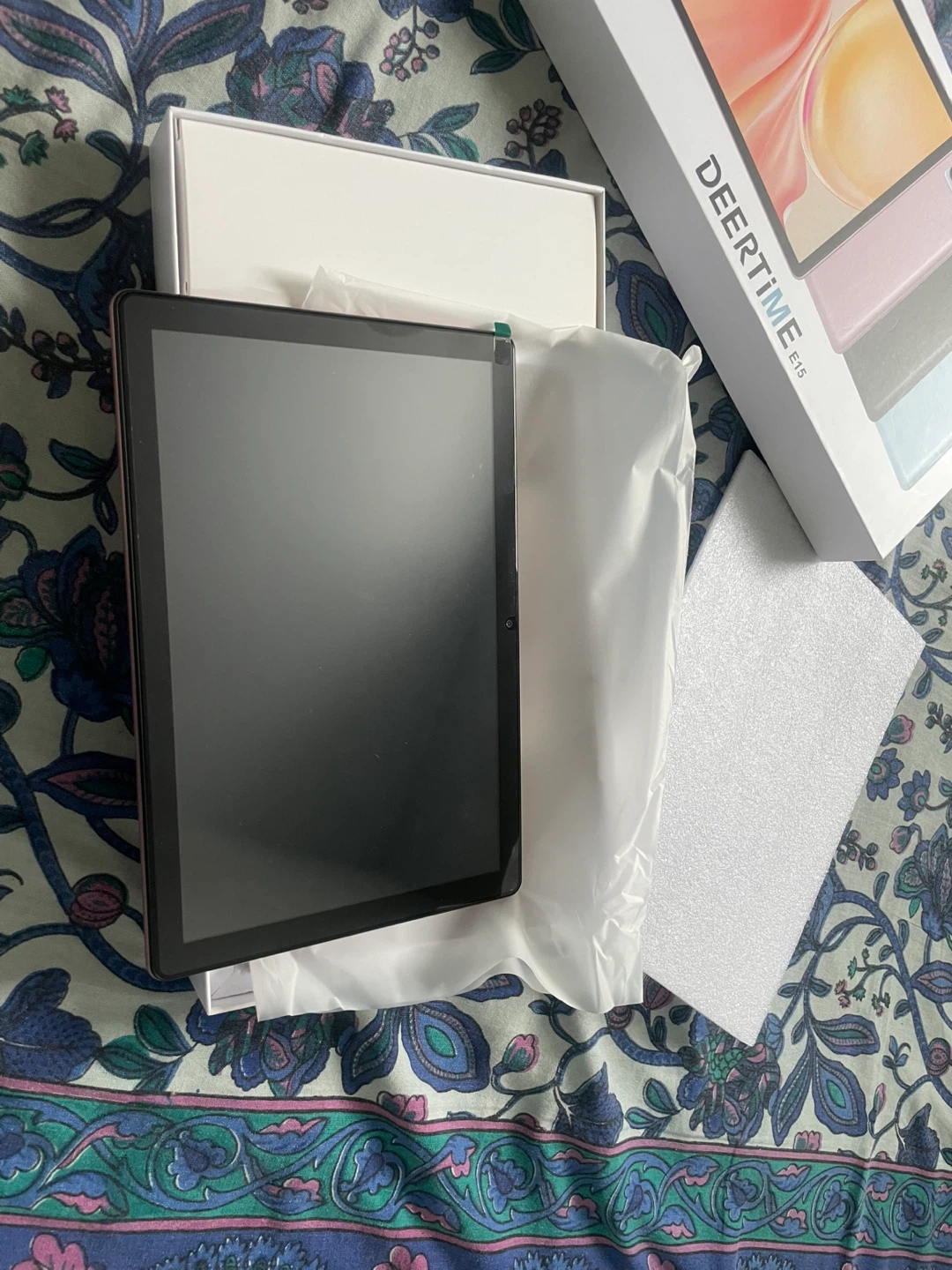 New Deertime E15 Tablet with Keyboard & Mouse - photo 3