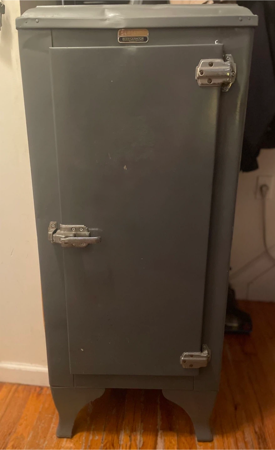 Vintage Brooklyn 1940’s General Motors Metal Refrigerator