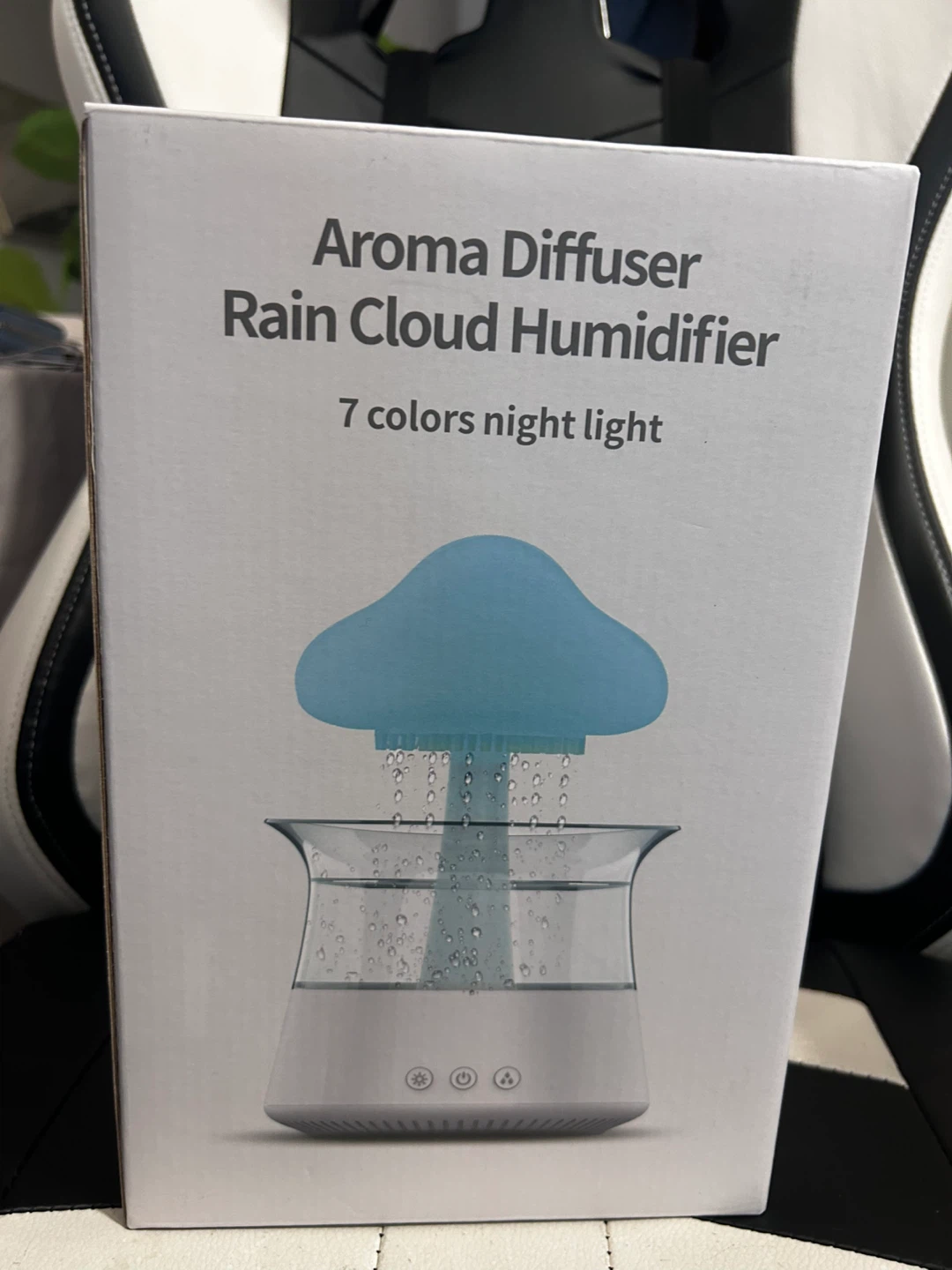 New Aroma Diffuser Rain Cloud Humidifier - 7 Colors Night Light - photo 3
