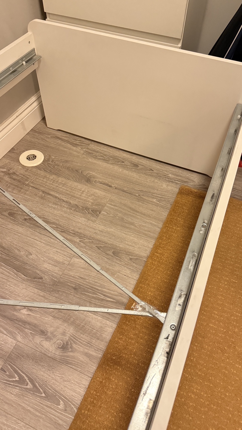 (FREE) IKEA MALM Bed Frame, Slatted Base, Excellent Condition - photo 3