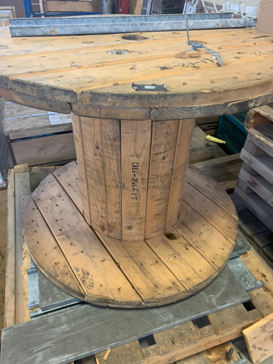 Wooden Cable Reel Table - photo 5