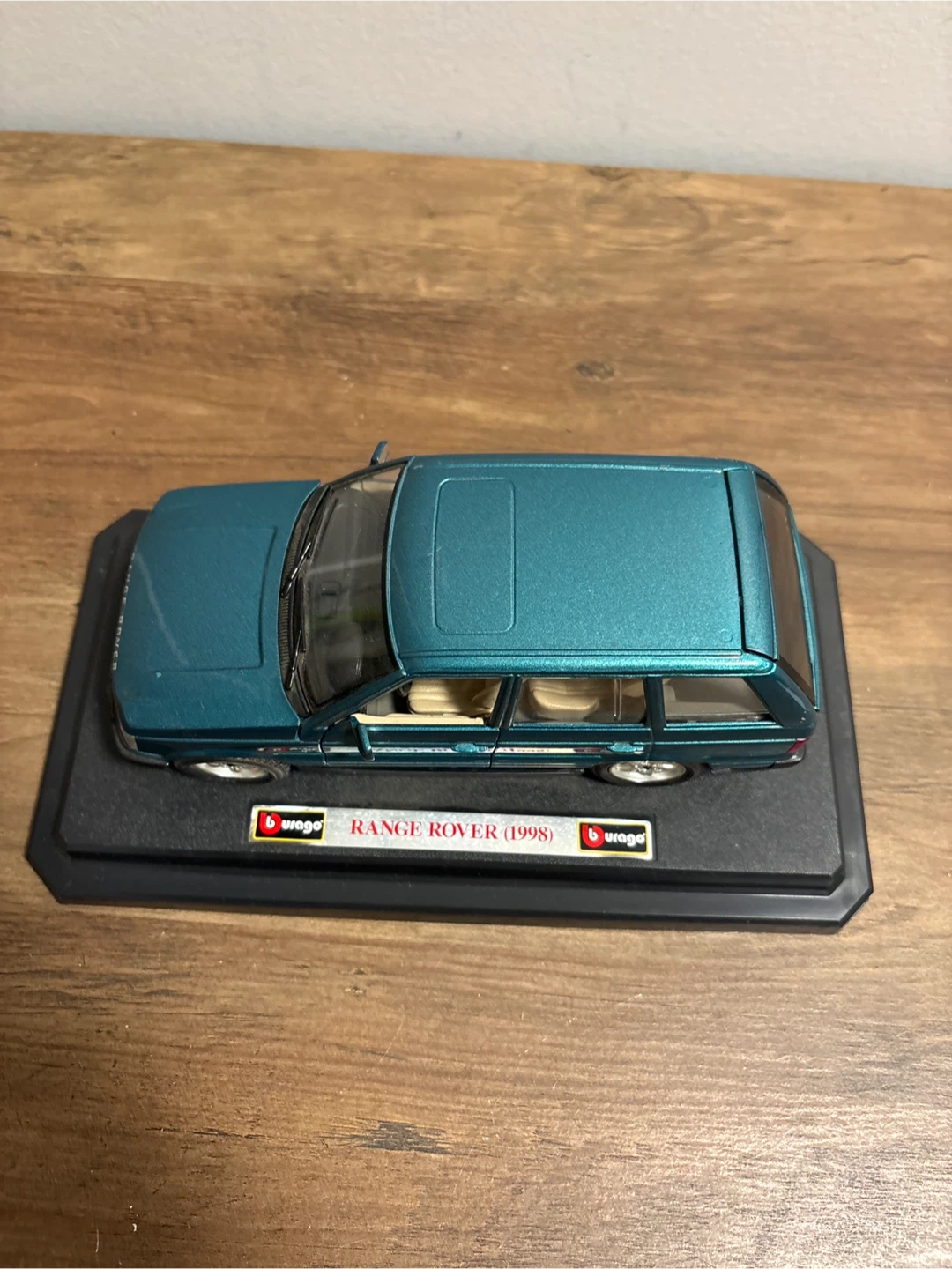 Burago Range Rover (1998) Diecast Model Car - photo 3