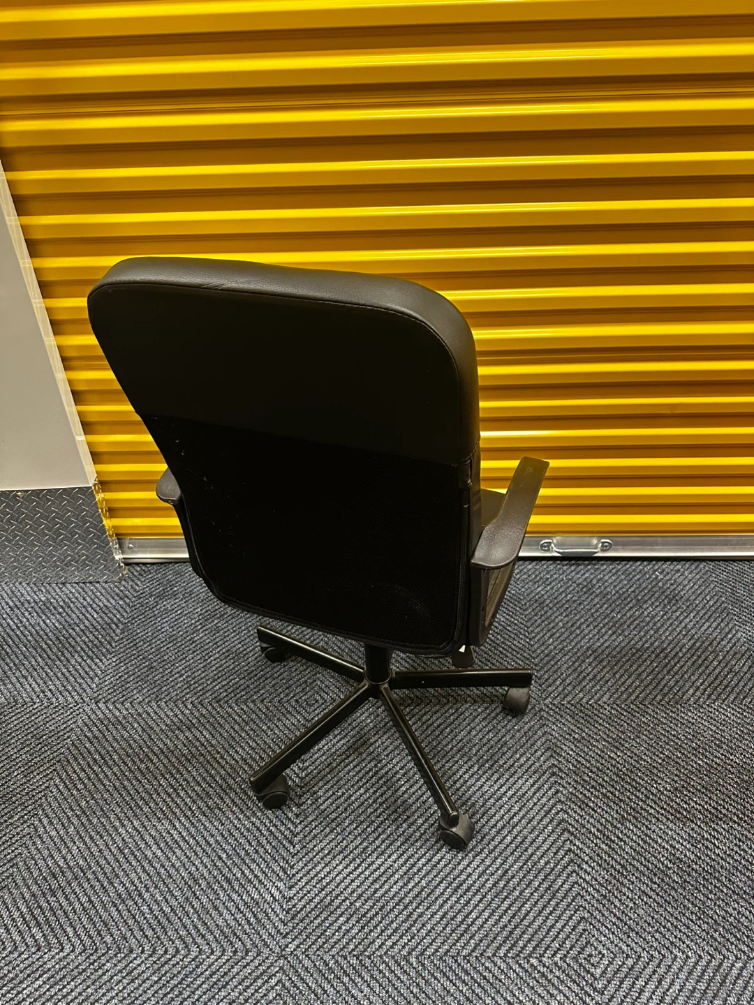 Black Office Chair