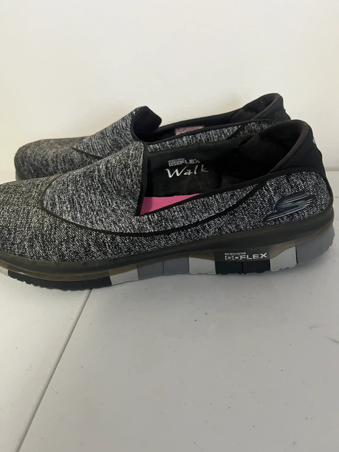 Skechers GO FLEX Walk Slip-On Shoes - Size 8 - photo 2