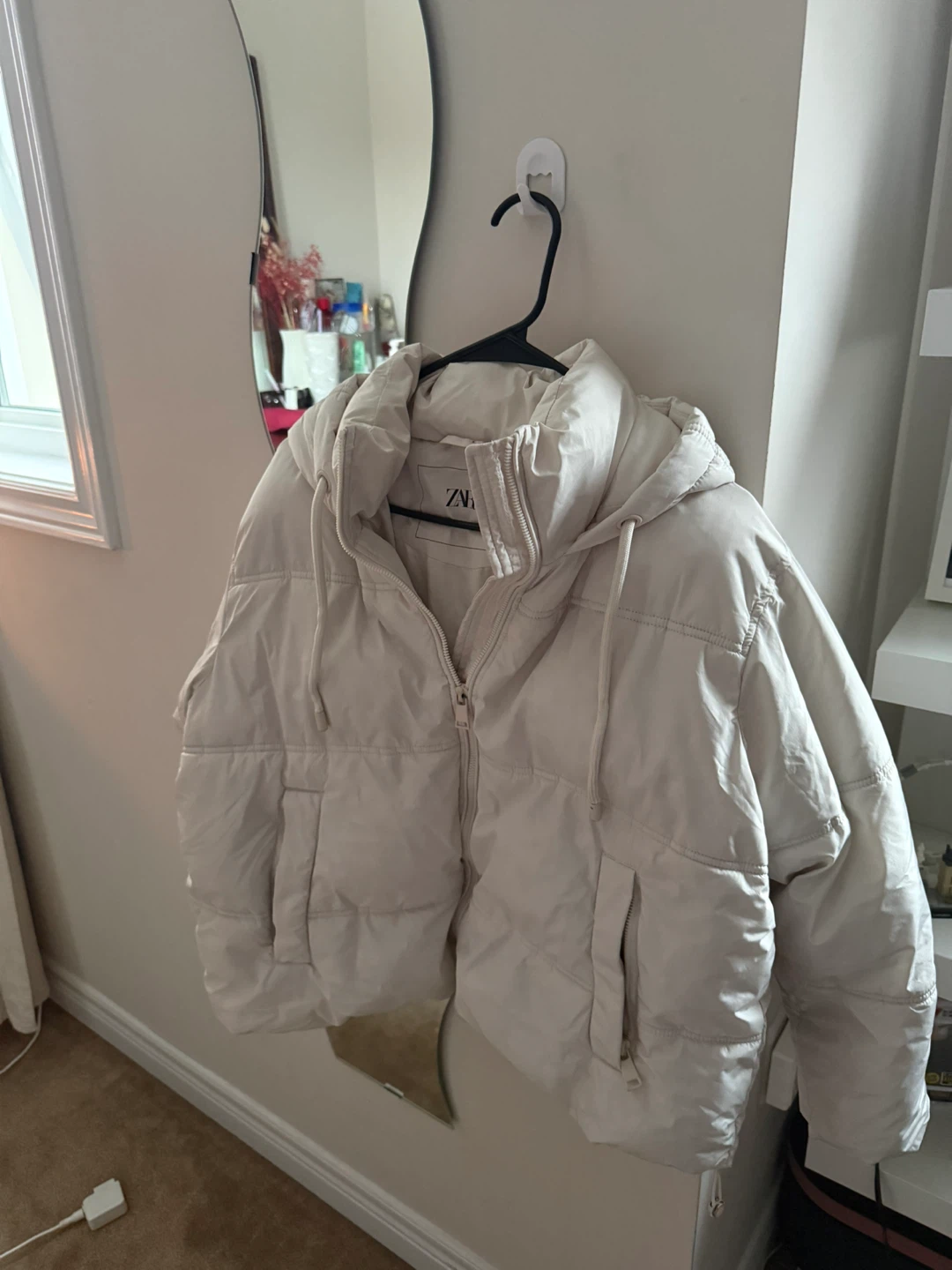 Zara Puffer Jacket, Size M - photo 3