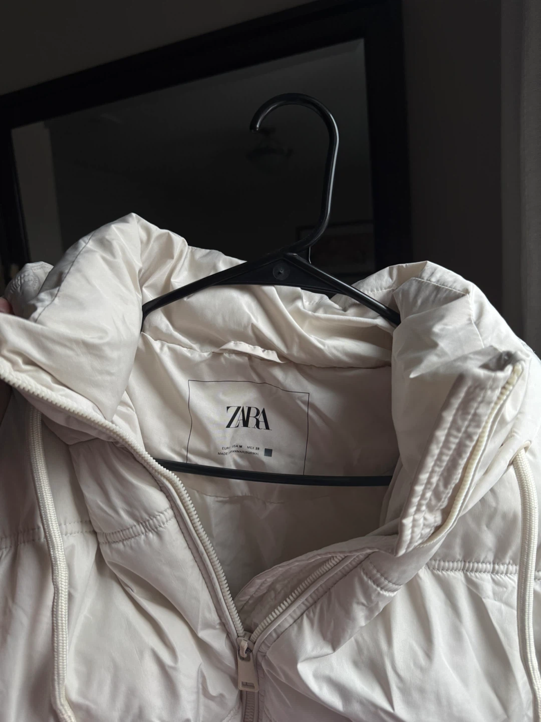 Zara Puffer Jacket, Size M