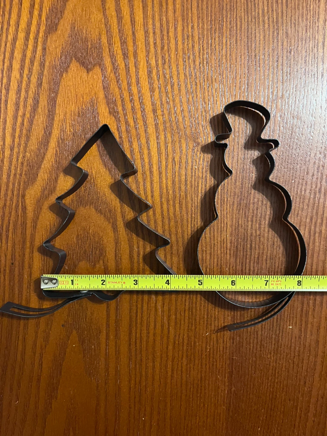 VINTAGE CHRISTMAS THEME METAL PANCAKE MOLDS (Set of 3) - photo 4