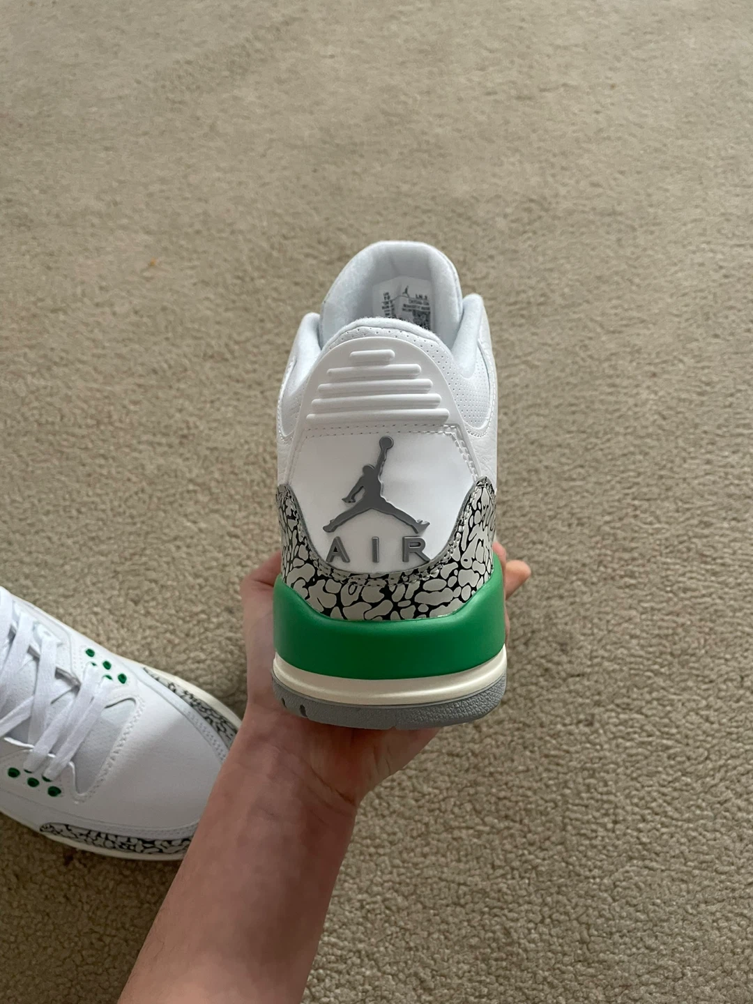 Jordan 3 Retro Lucky Green, Size 10 - photo 2