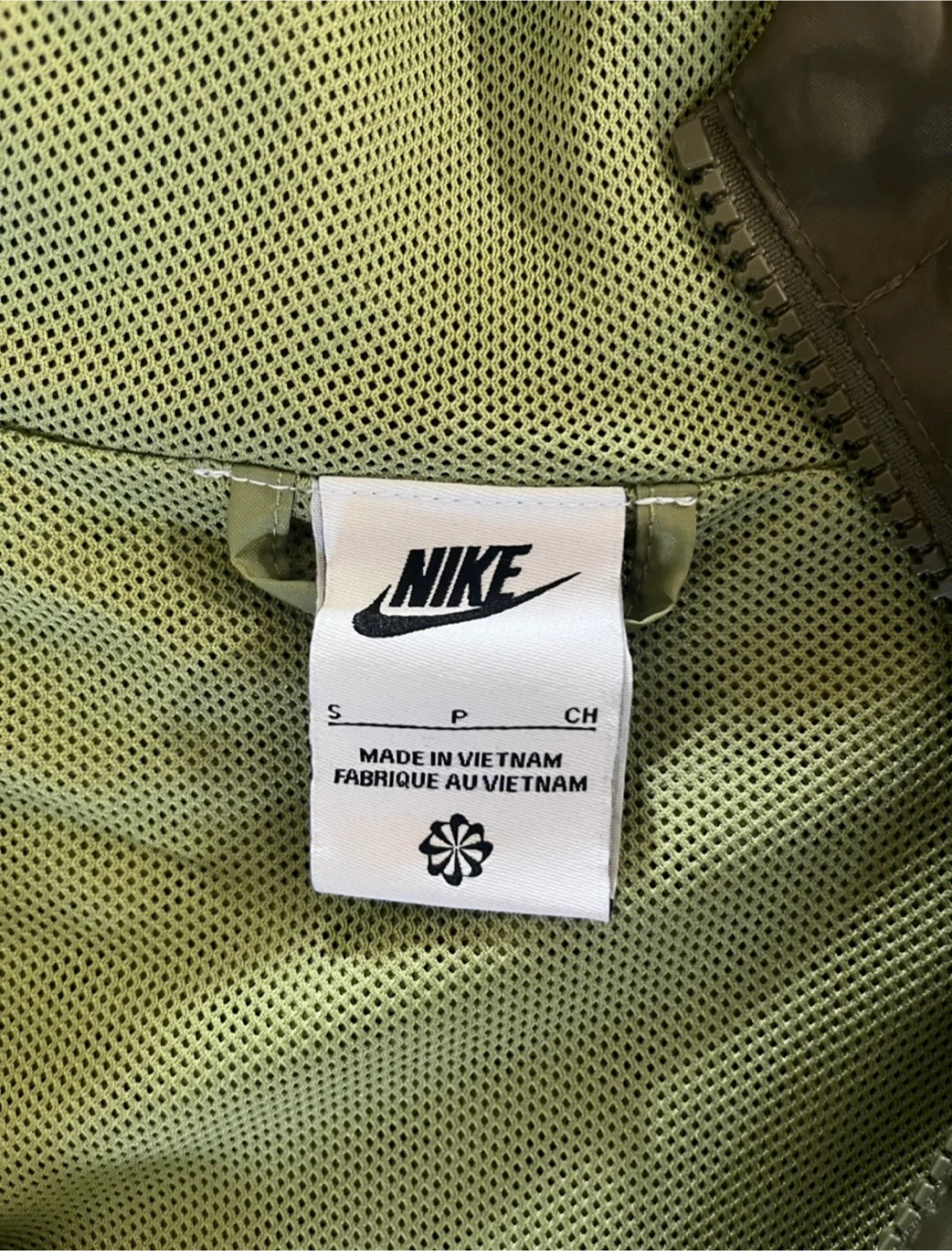 BRAND NEW Green Nike Windbreaker/Windrunner Jacket - Size Small - photo 5