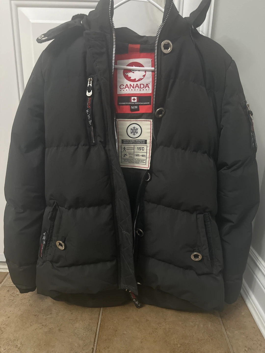 Canada Weathergear Down Puffer Jacket - Size M/M