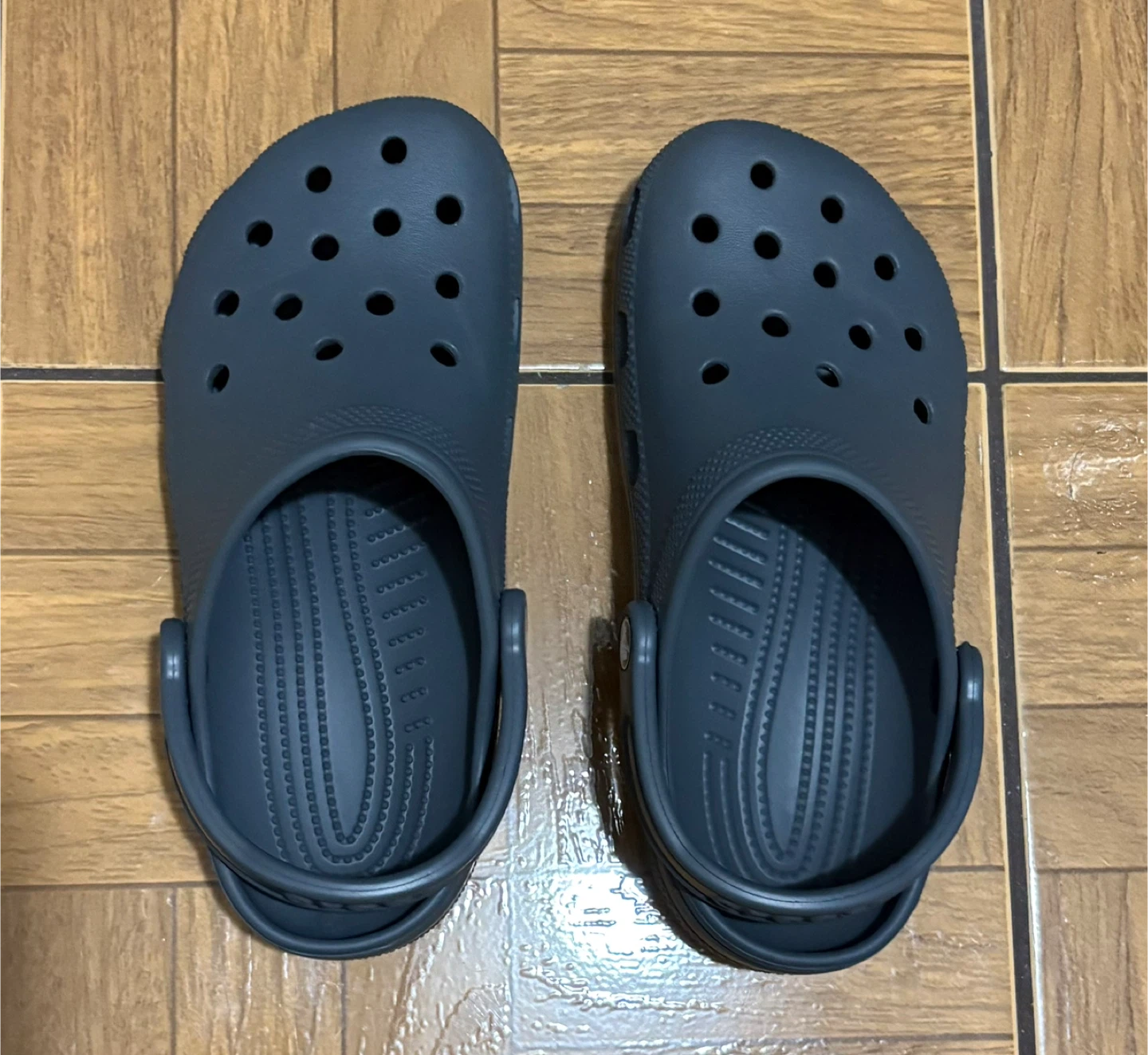 Crocs Classic Clogs-Slate Grey-Size J5-(Size 8 in Woman) - photo 2