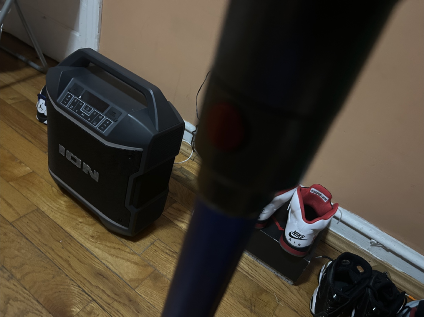 Aokiov Cordless Stick Vacuum Cleaner - photo 4