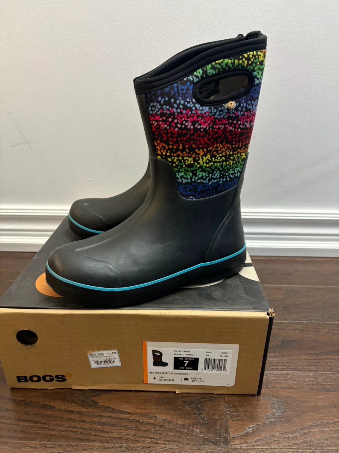 Bogs Winter Boots - Size 7 - photo 3