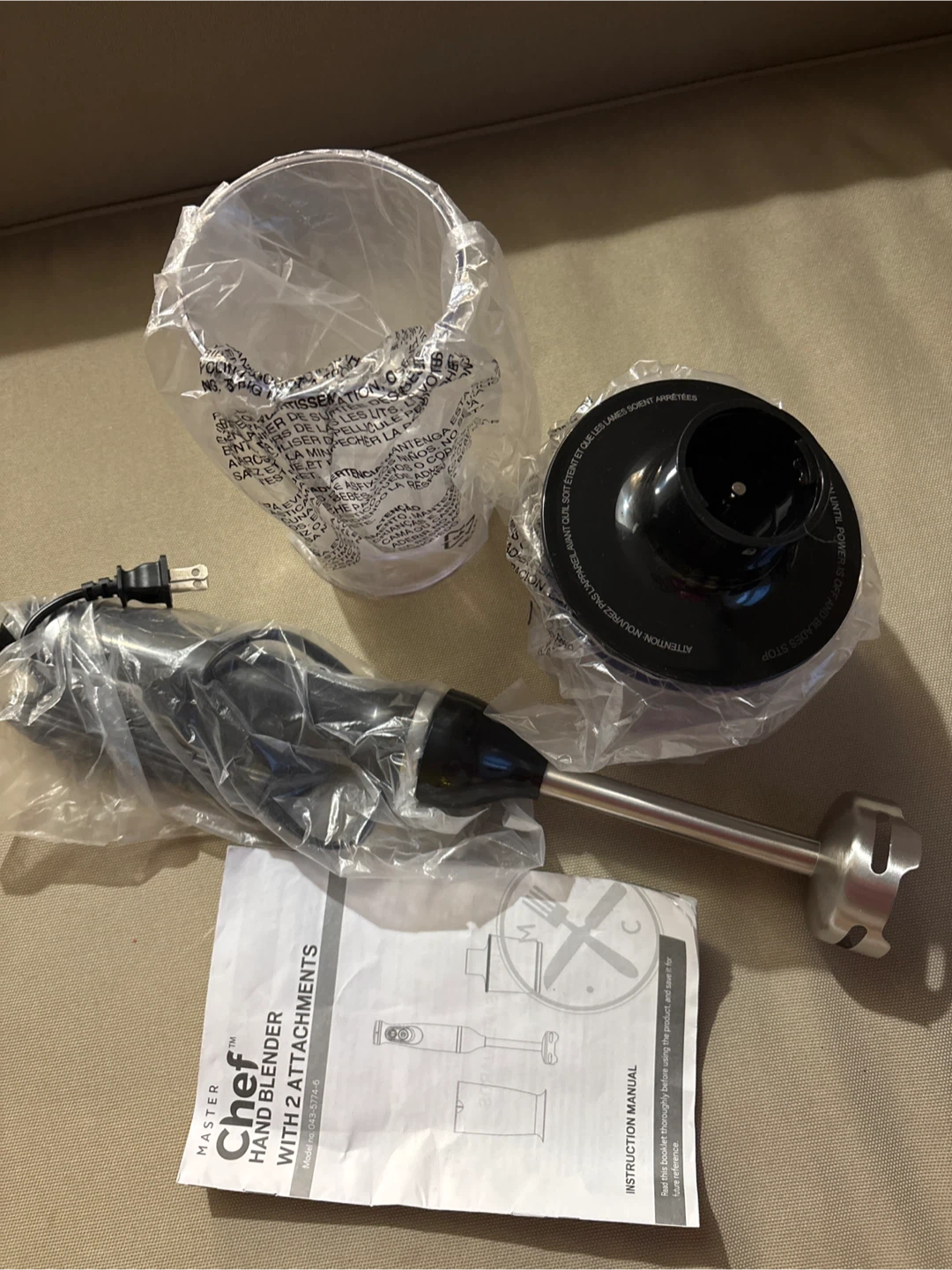 Master Chef Hand Blender with 2 Attachments - New