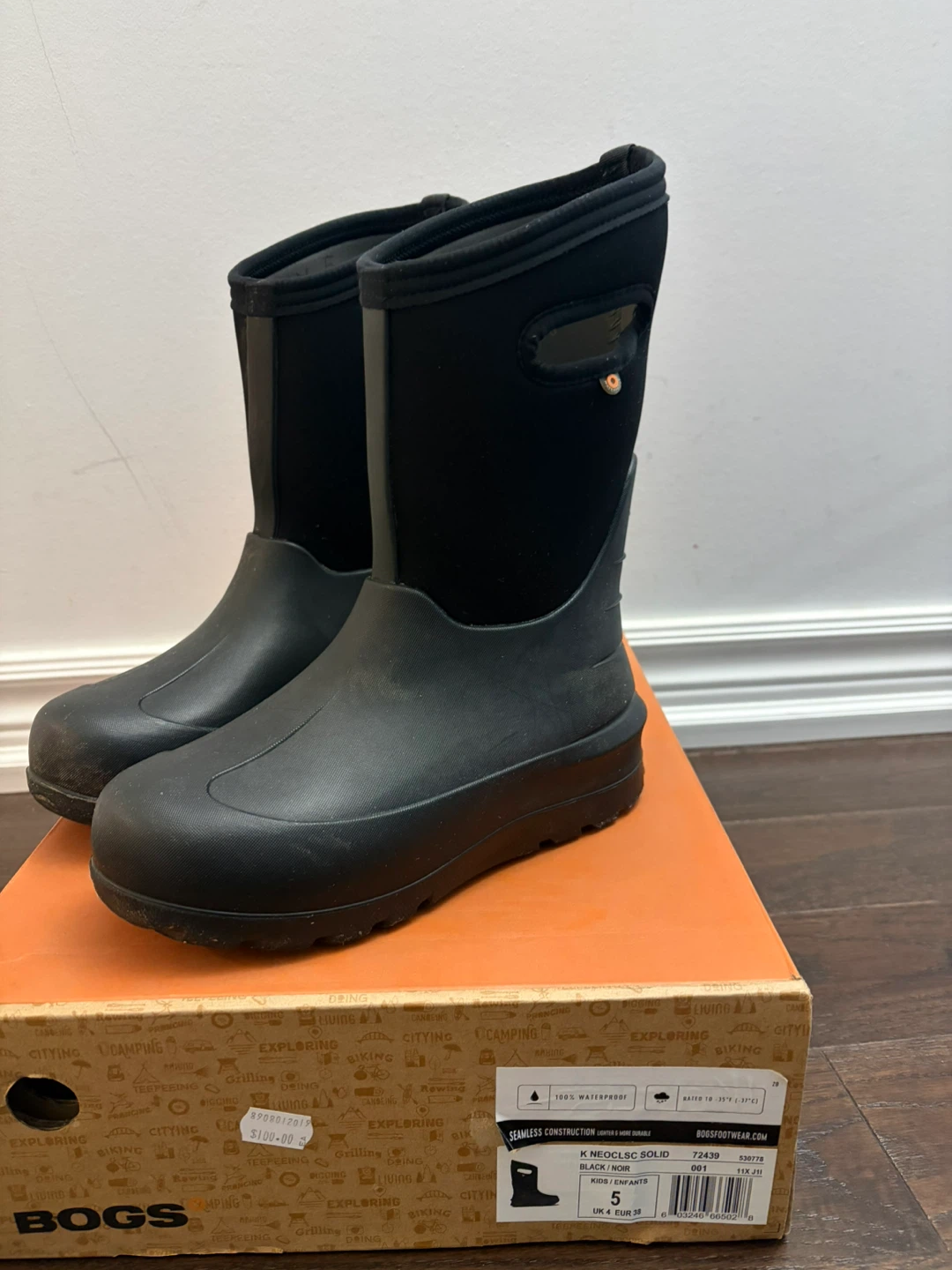 Bogs Neoclsic Solid Black Boots - Size 5