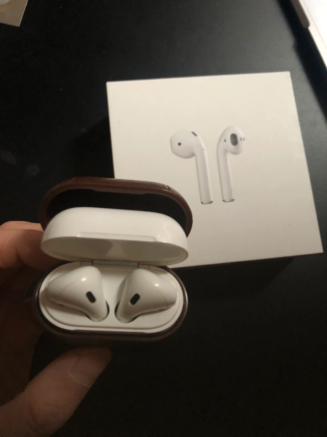 Clean Airpods + Charging Case and Carrying Case - photo 3