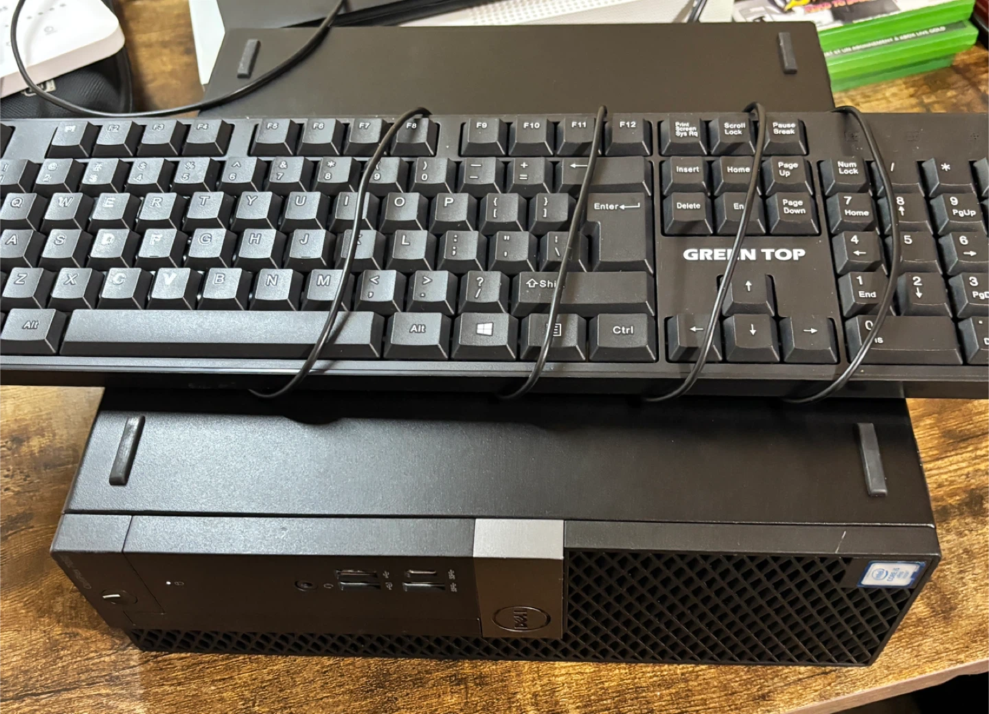 Dell OptiPlex 7050 Desktop PC + 16 GB Ram Stick - photo 2