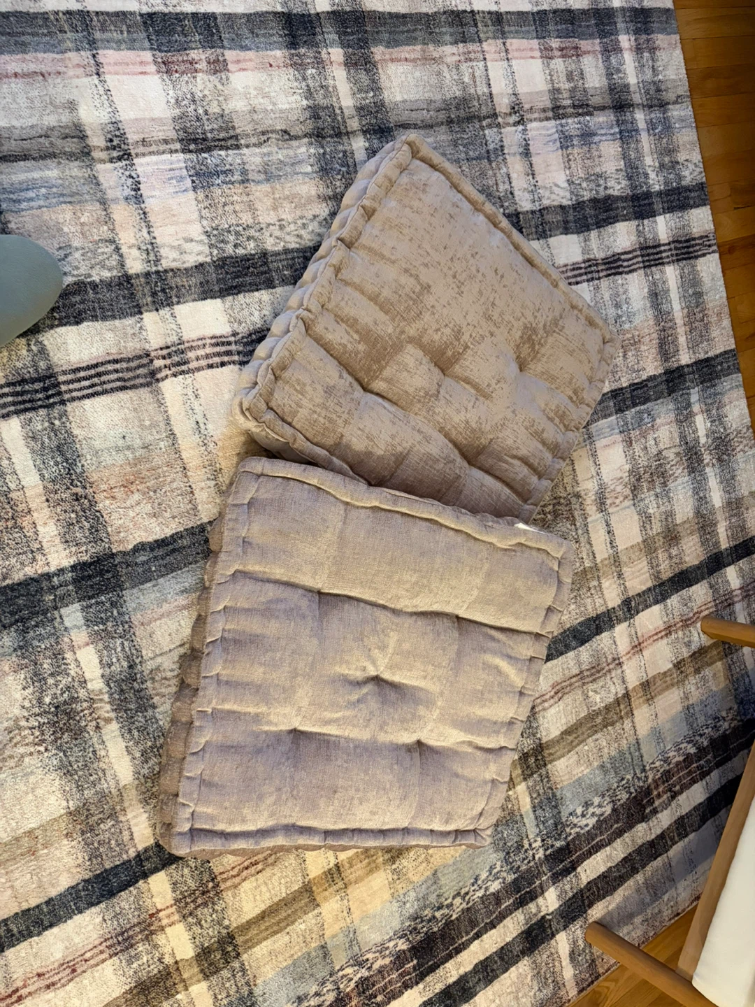 Floor Pillow Cushions - Set of 2 - photo 2