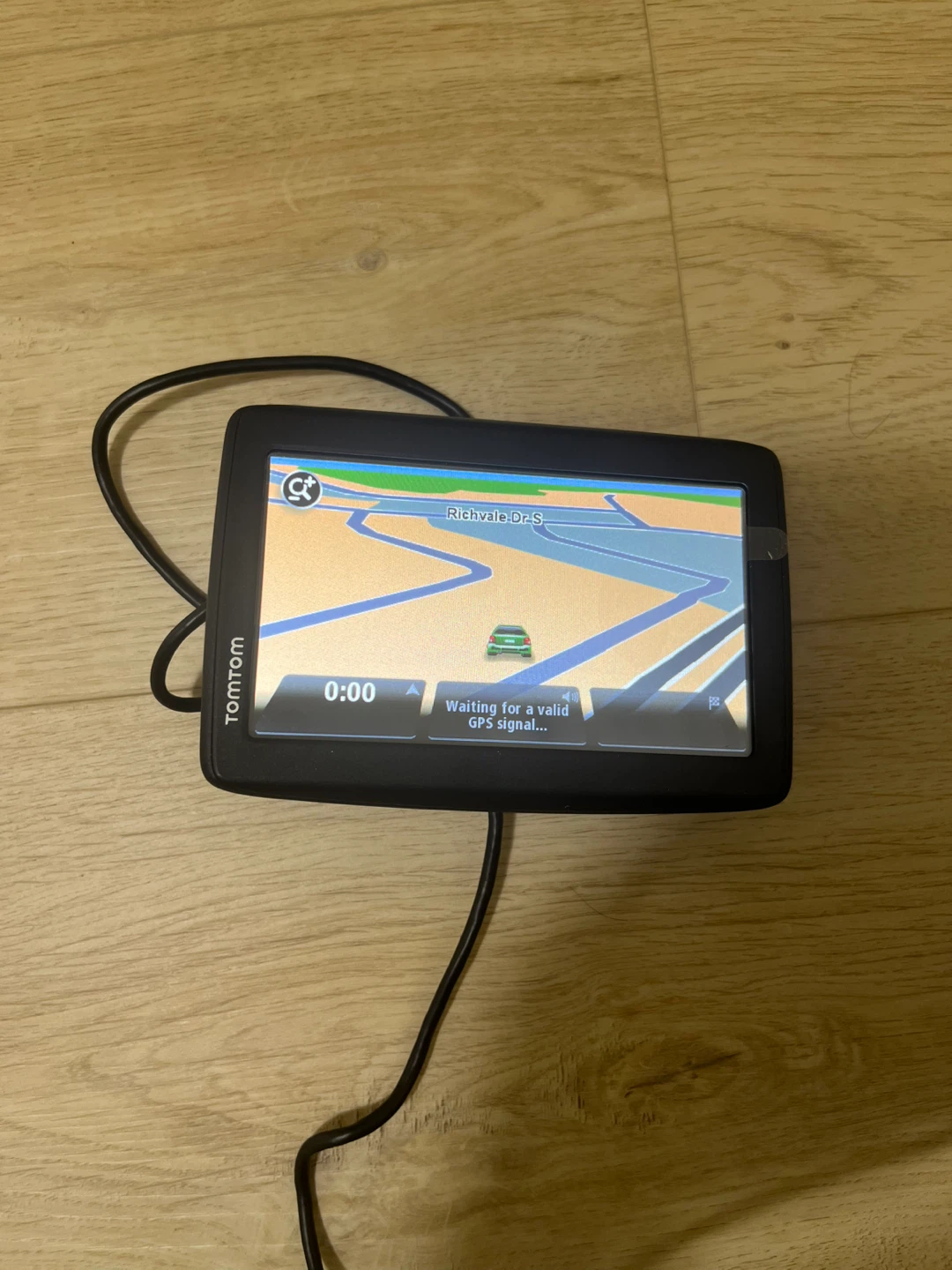 TomTom VIA 1505M GPS Navigation System - photo 2