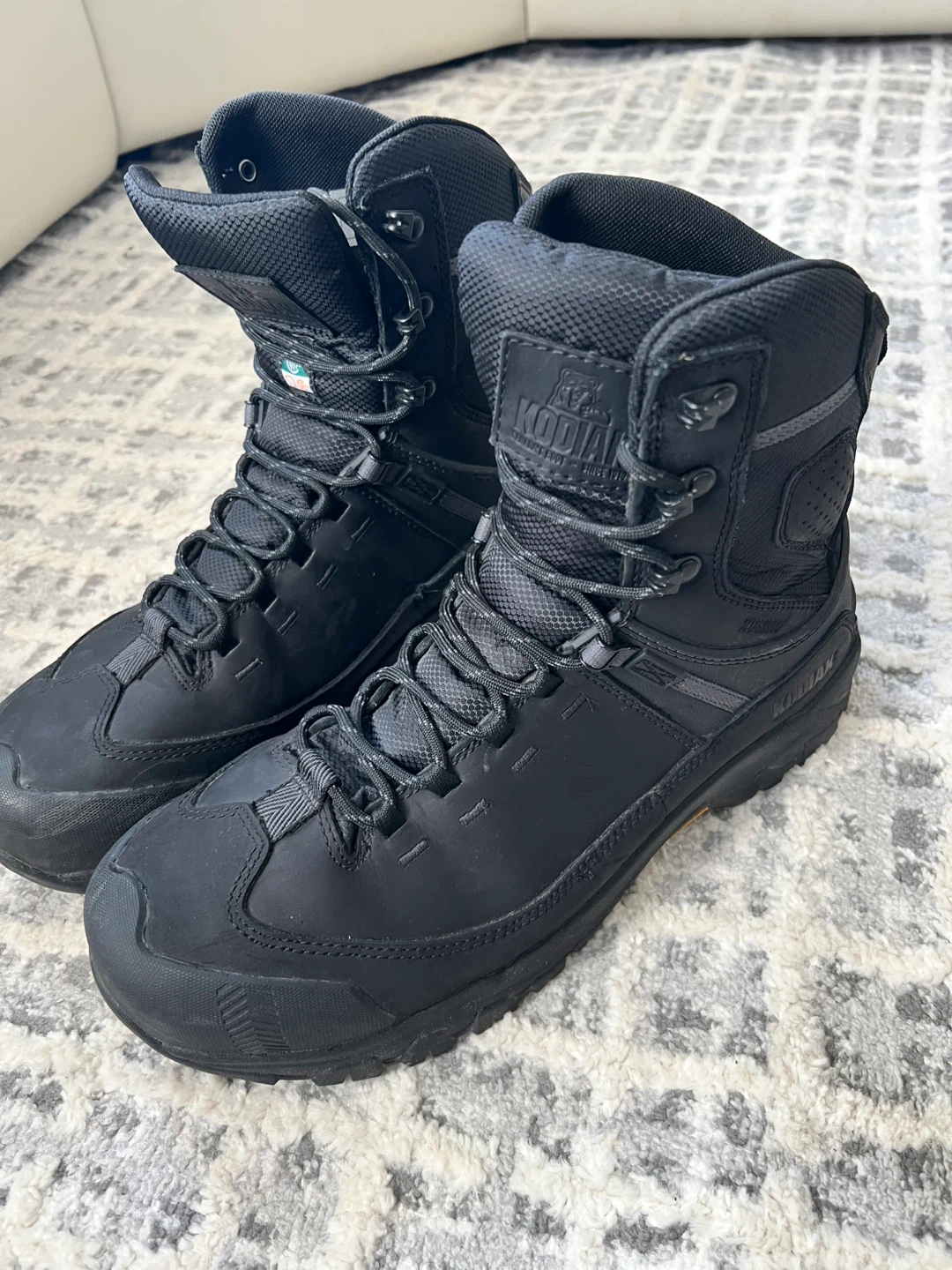 Kodiak Men's Quest Bound 8" Work Boots - Size 11
