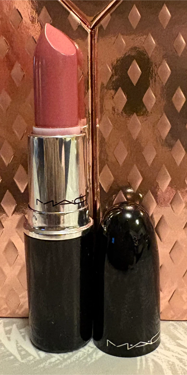 ✨✨MAC Cosmetics Lipstick, Eyeliner, Lip Gloss, Eyeshadow - photo 5