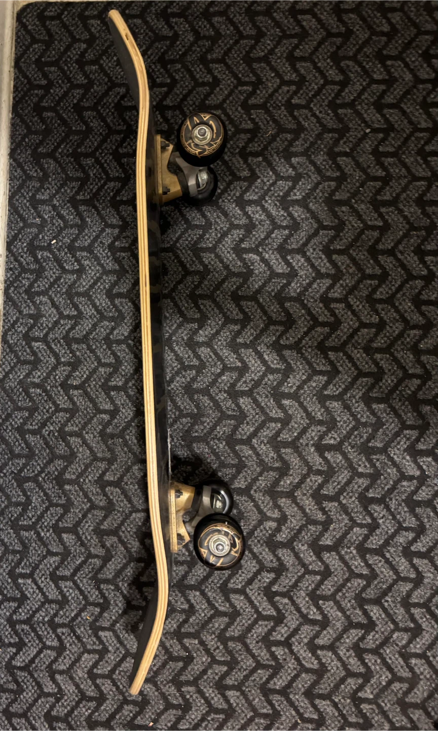 Creature Skateboard - photo 3