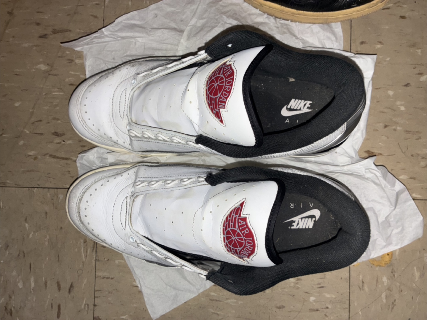 🥕Nike Air Jordan 2 Retro White/Black