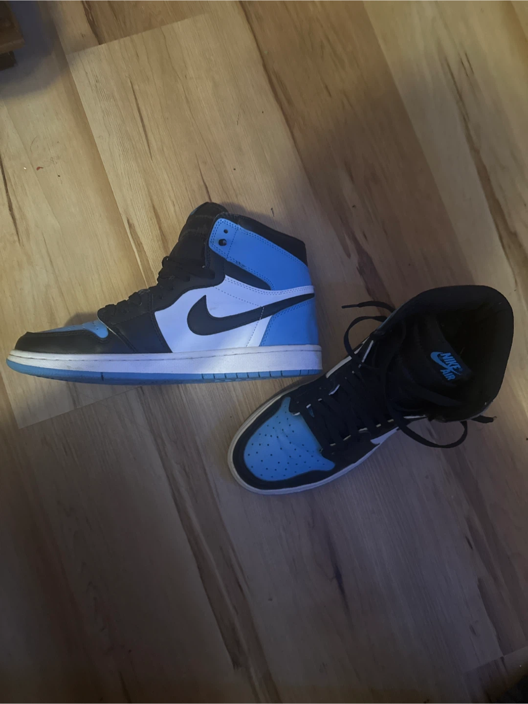 Nike Air Jordan 1 Retro High Black/University Blue - photo 3