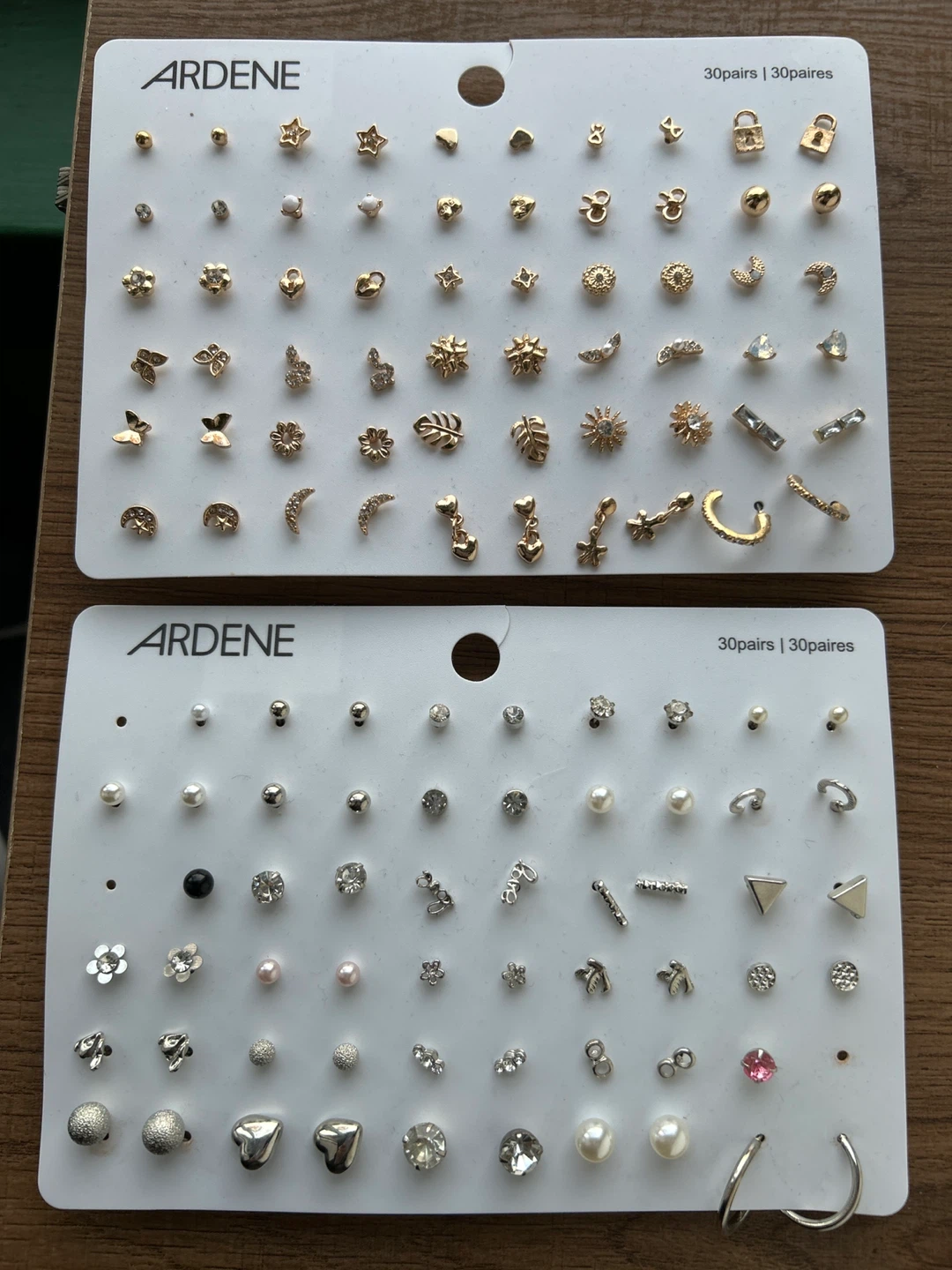 Ardene Earring Studs - 30 Pairs