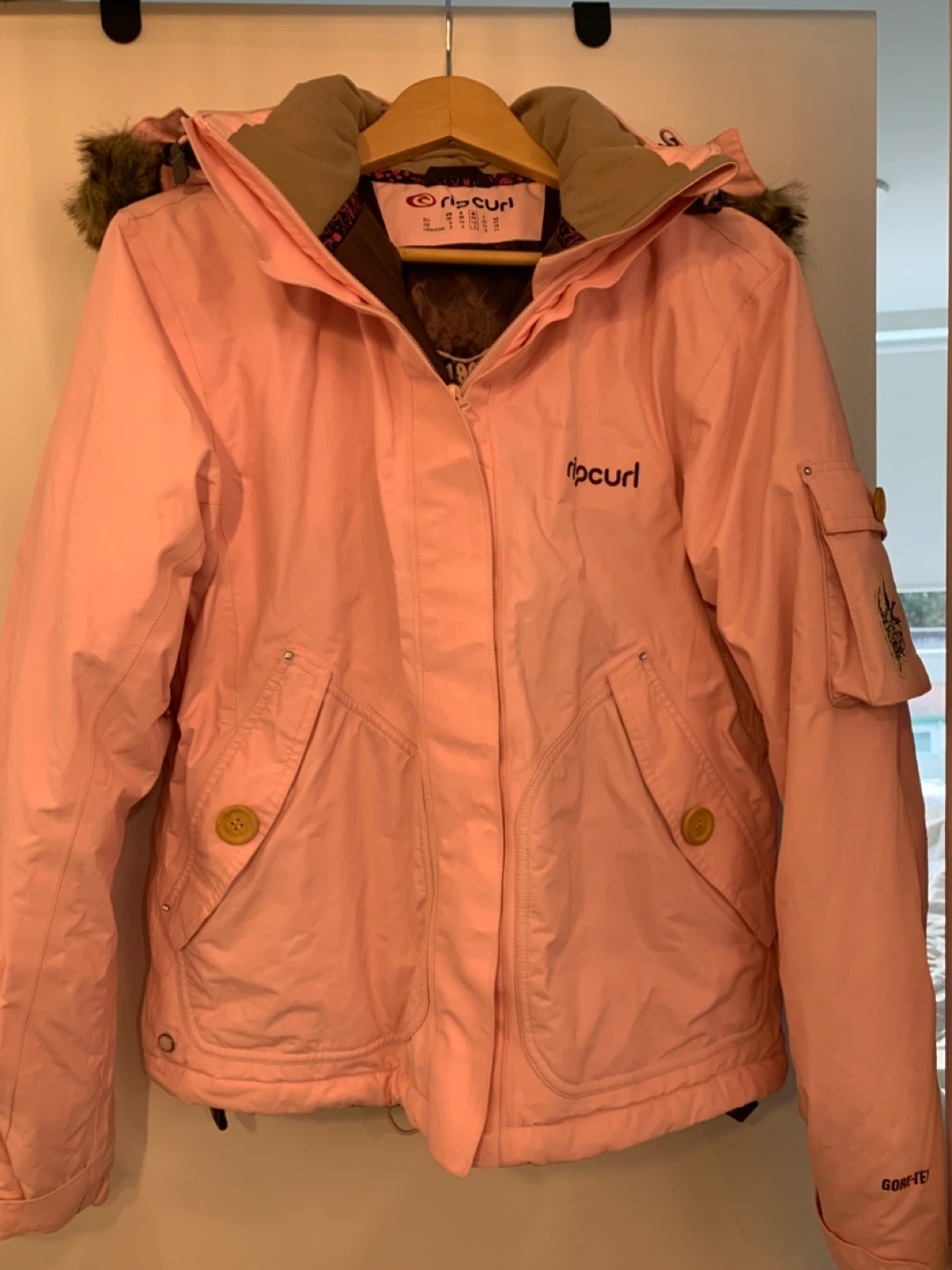 Rip Curl Pink Winter Jacket - Size M (USA 7),pants and gloves