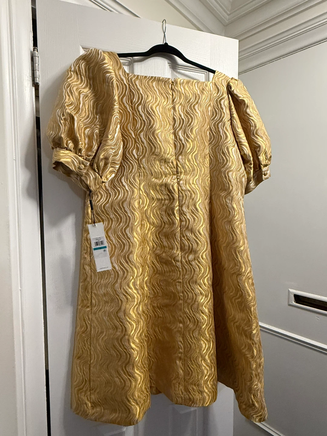 Calvin Klein Gold Dress - Size 16 - photo 5